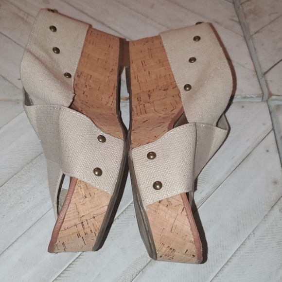 Crown Vintage Shoes - Crown Vintage Size 10 M Tan Wedges